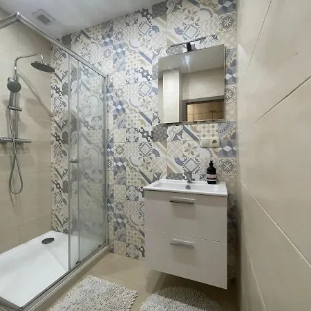 Modern Flat In A Daire *